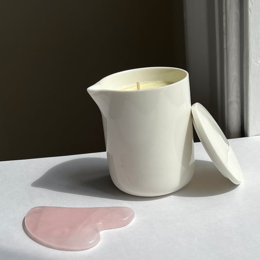 Nourishing Aromatherapy Massage Candle & Gua Sha Gift Set