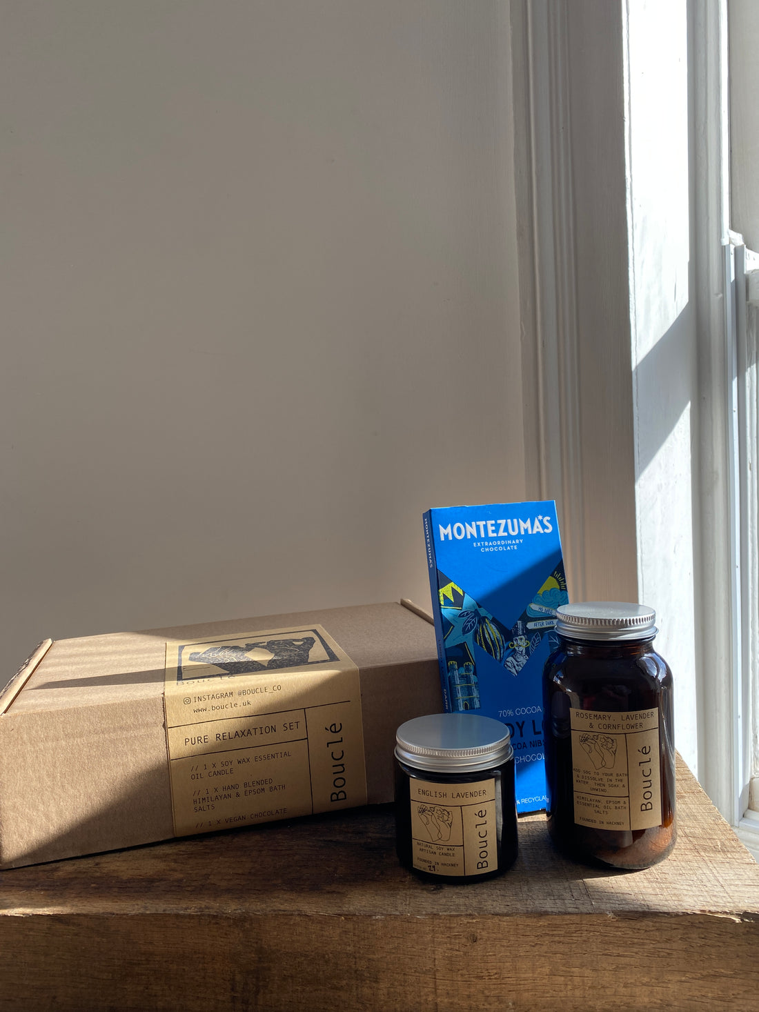 Create Your Own Christmas Winter Gift Box