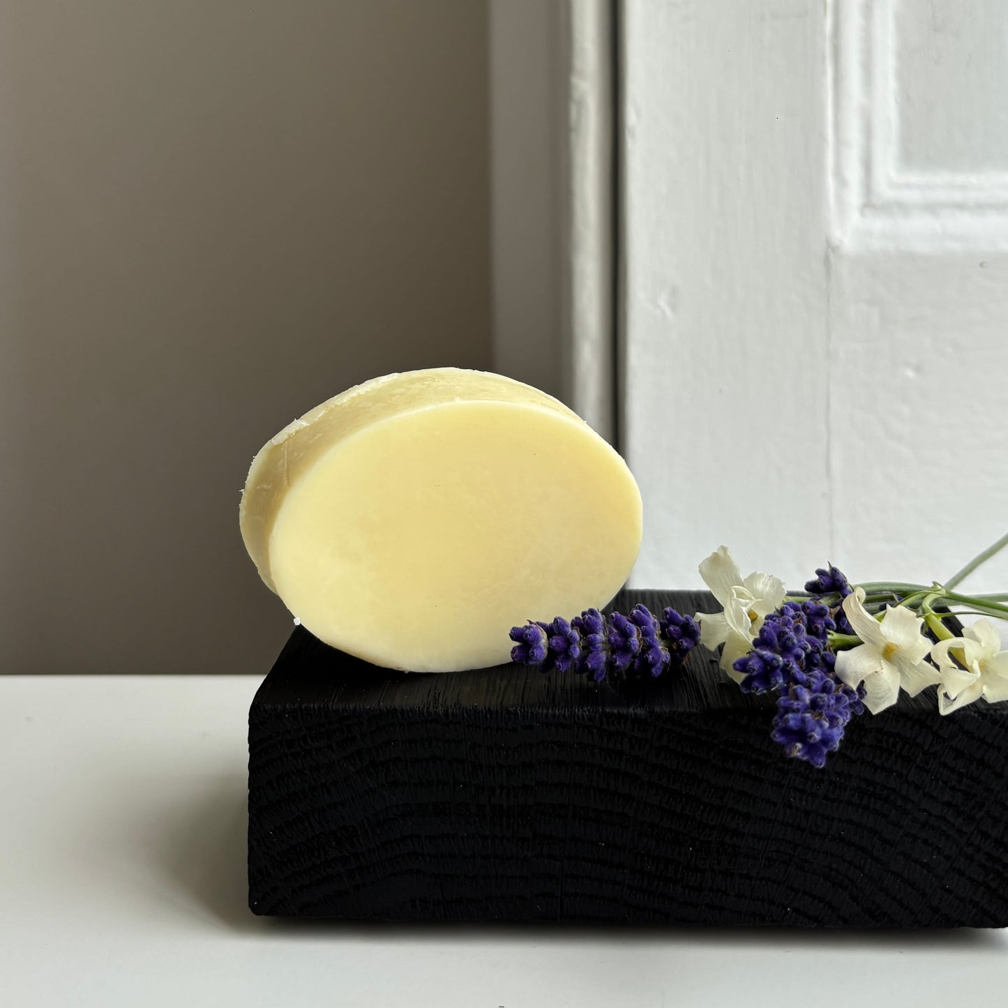 Lavender Stem & Bergamot Natural Body Butter Bar