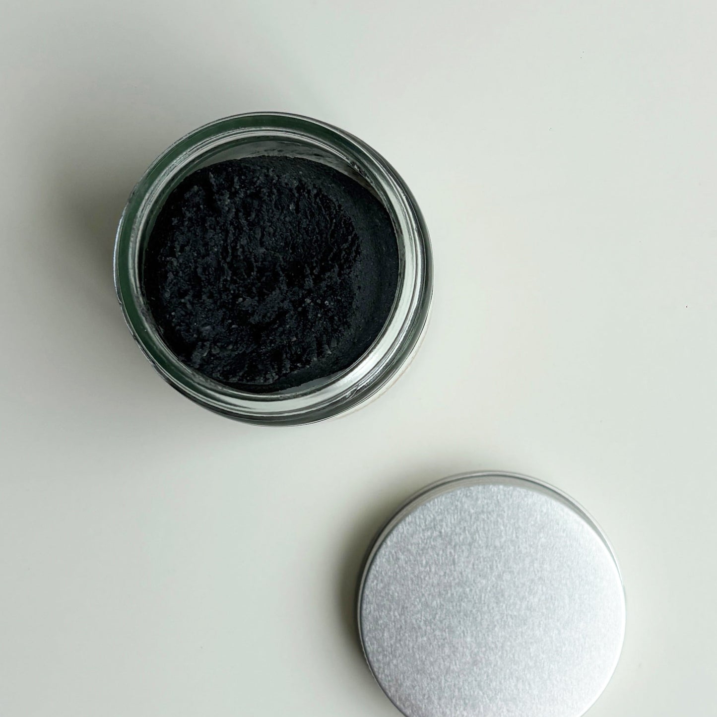 Detoxifying Natural Cleansing Kaolin Clay with Charcoal & Frankincense
