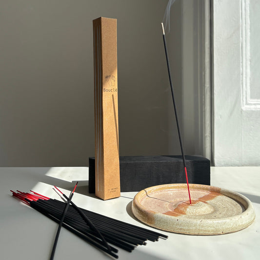 Dunes Ceramic Incense Holder & Natural Incense Stick Set (Charlotte Manser x Bouclé)