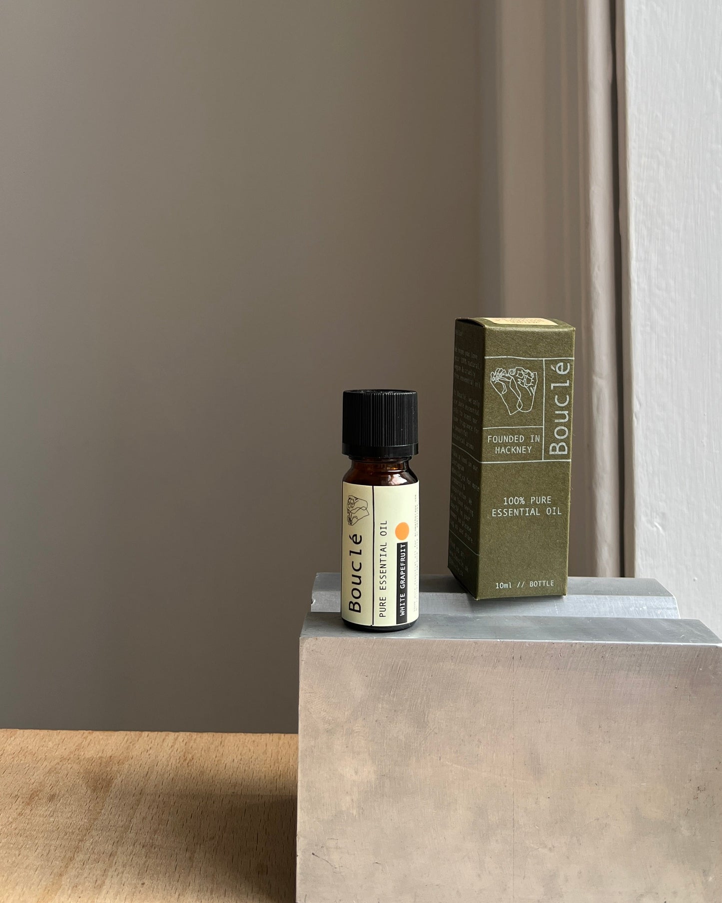 White Grapefruit Pure Essential Oil