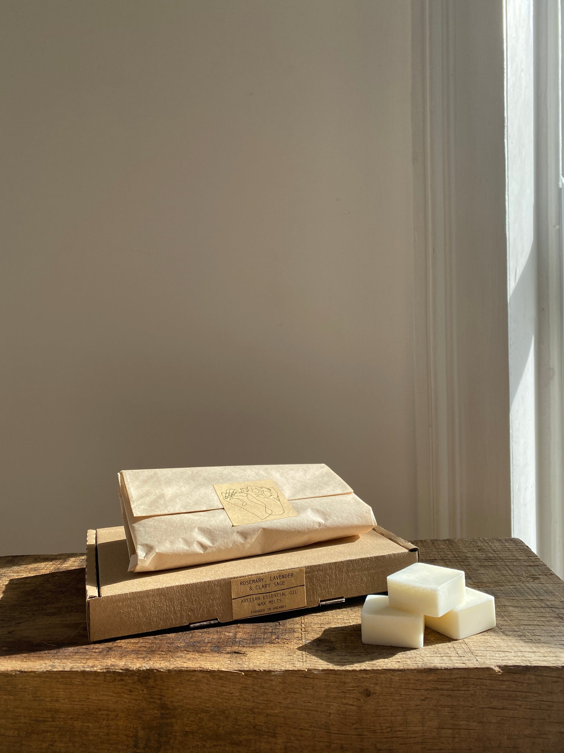 Local natural wax melt subscription box made in East London and Brighton